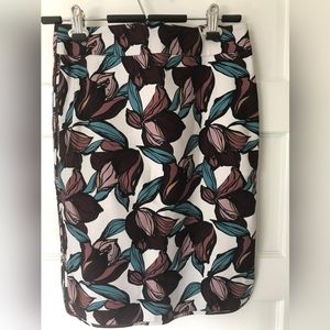 NWT floral tulip print pencil skirt